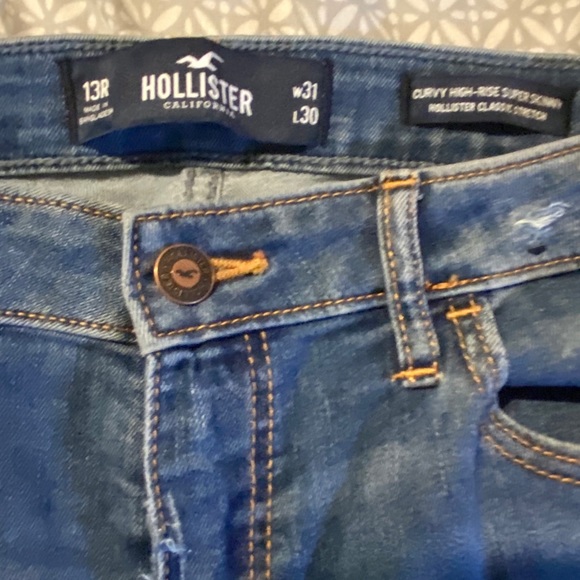 Jeans - Picture 2 of 3